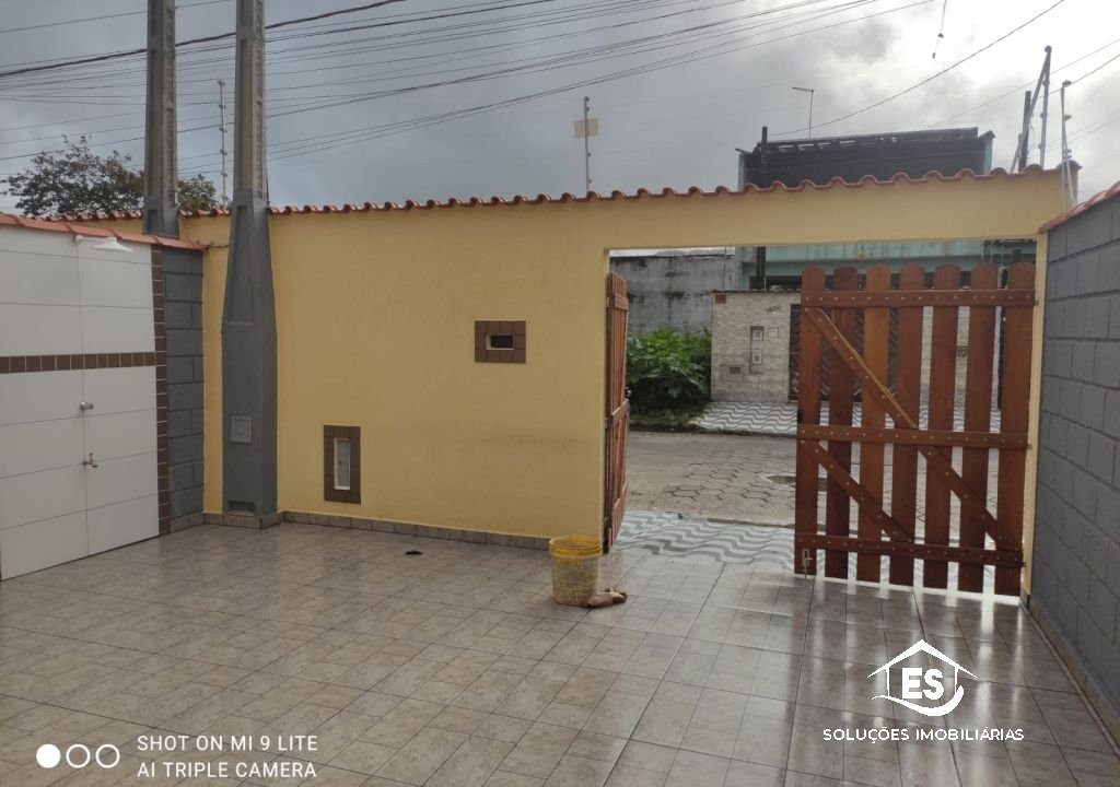 Imagem imóvel LINDA CASA COM PISCINA