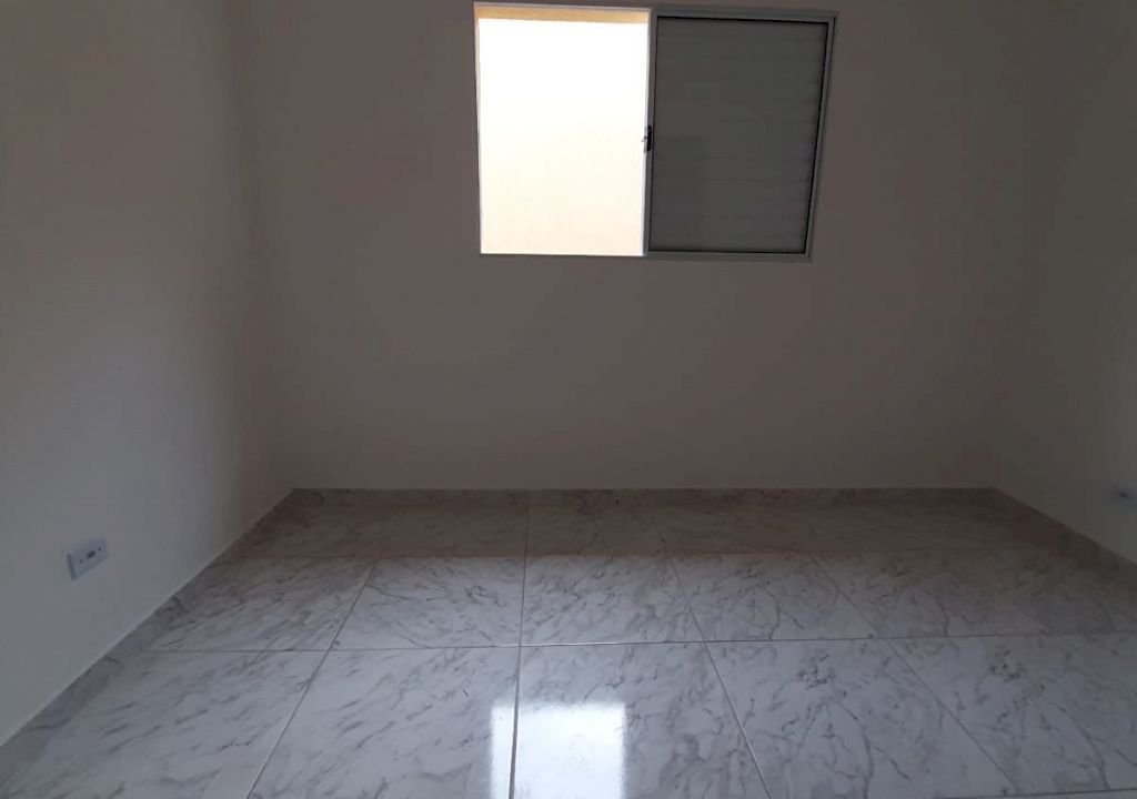 Imagem imóvel CASA À POUCOS METROS DA PRAIA EM MONGAGUÁ