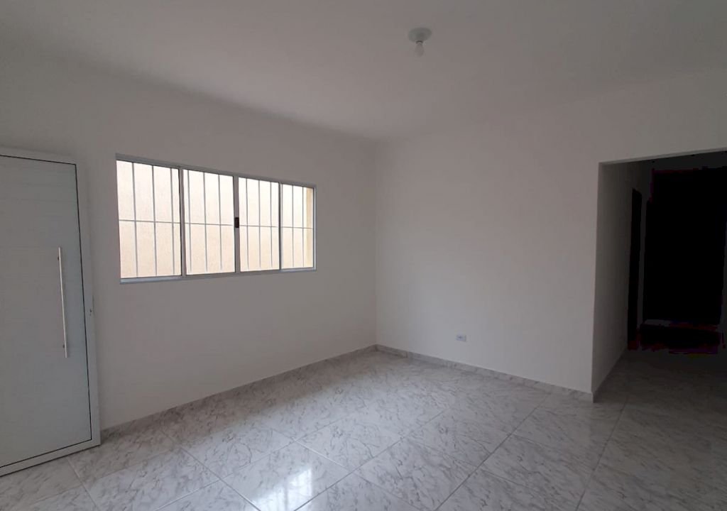 Imagem imóvel CASA À POUCOS METROS DA PRAIA EM MONGAGUÁ