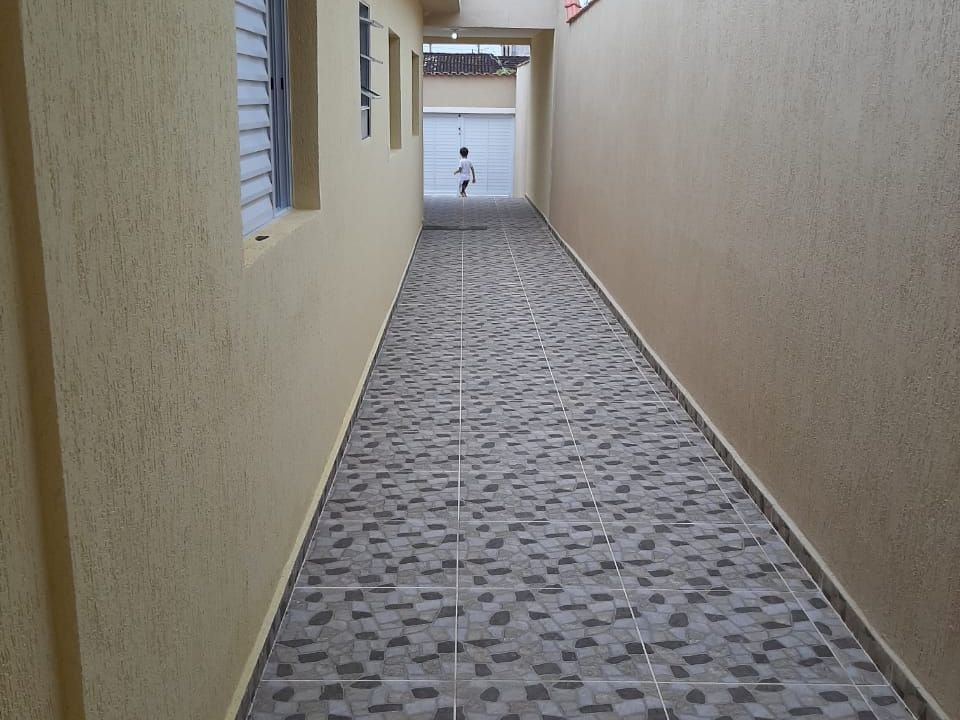 Imagem imóvel CASA À POUCOS METROS DA PRAIA EM MONGAGUÁ