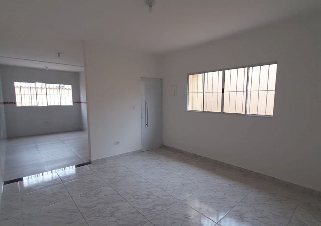 Imagem imóvel CASA À POUCOS METROS DA PRAIA EM MONGAGUÁ