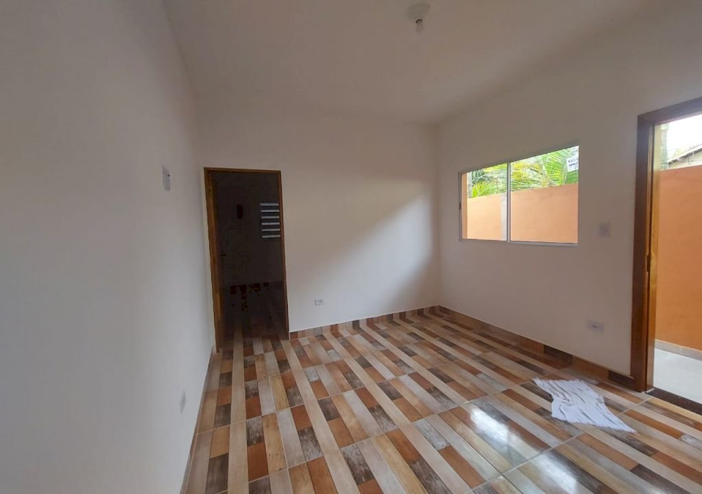 Imagem imóvel CASA GEMINADA C/ PISCINA SION