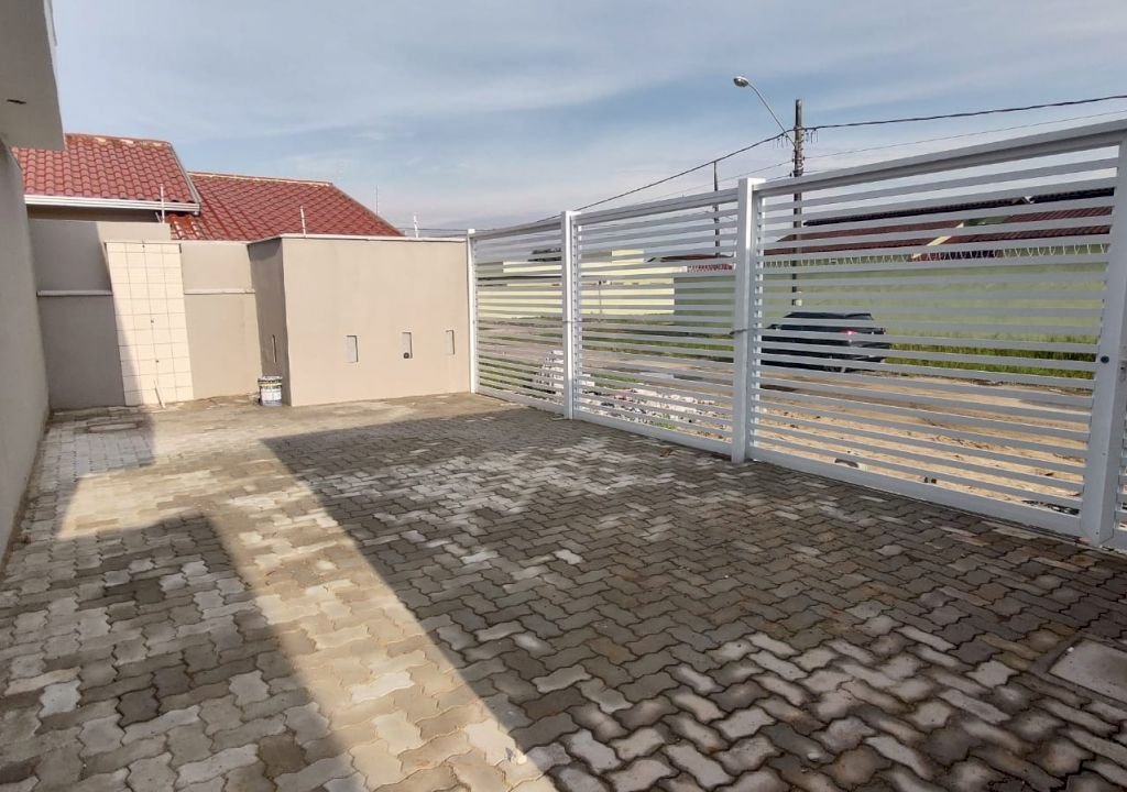 Imagem imóvel CASA EM CONDOMINIO C/ PISCINA POUCOS METROS DA PRAIA