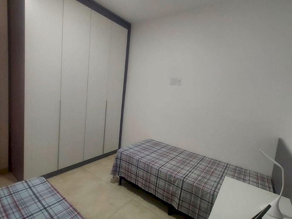 Imagem imóvel MARAVILHOSA CASA MOBILIADA C/ PISCINA EM CONDOMINIO CIBRATEL