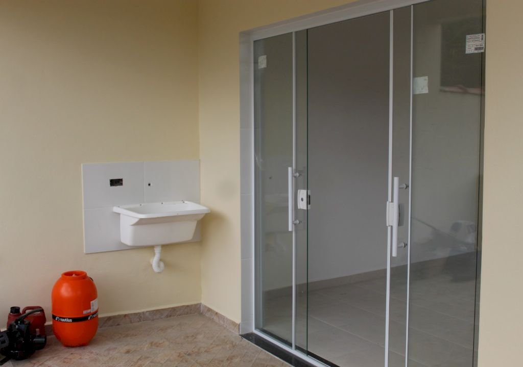 Imagem imóvel MARAVILHOSA CASA GEMINADA C/ PISCINA NA SANTA TEREZINHA