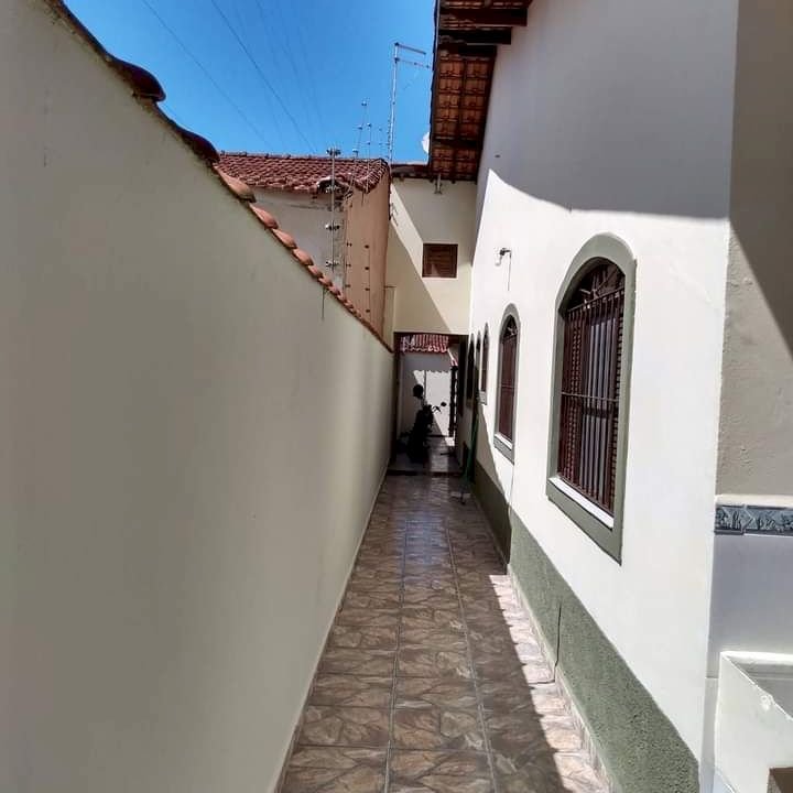Imagem imóvel ÓTIMA CASA GEMINADA LADO PRAIA NO SATÉLITE EM ITANHAÉM