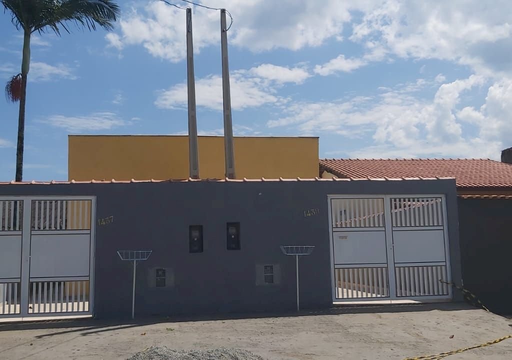Imagem imóvel CASA GEMINADA LADO PRAIA NO BOPIRANGA EM ITANHAÉM A VENDA