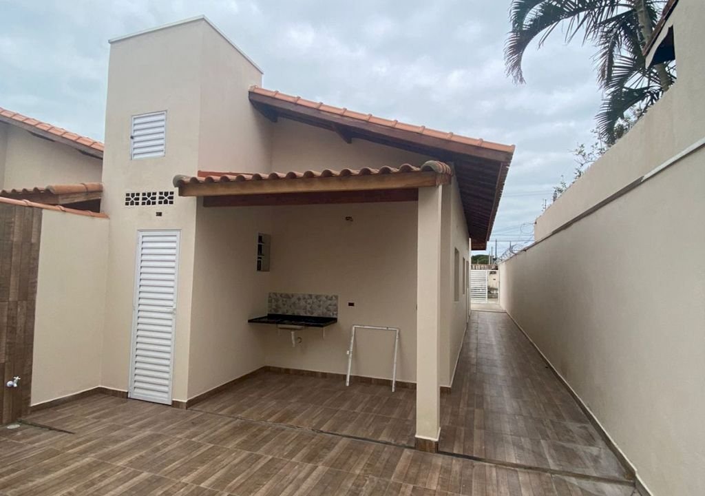 Imagem imóvel CASA C/ PISCINA A VENDA LADO PRAIA NO JAMAICA EM ITANHAÉM