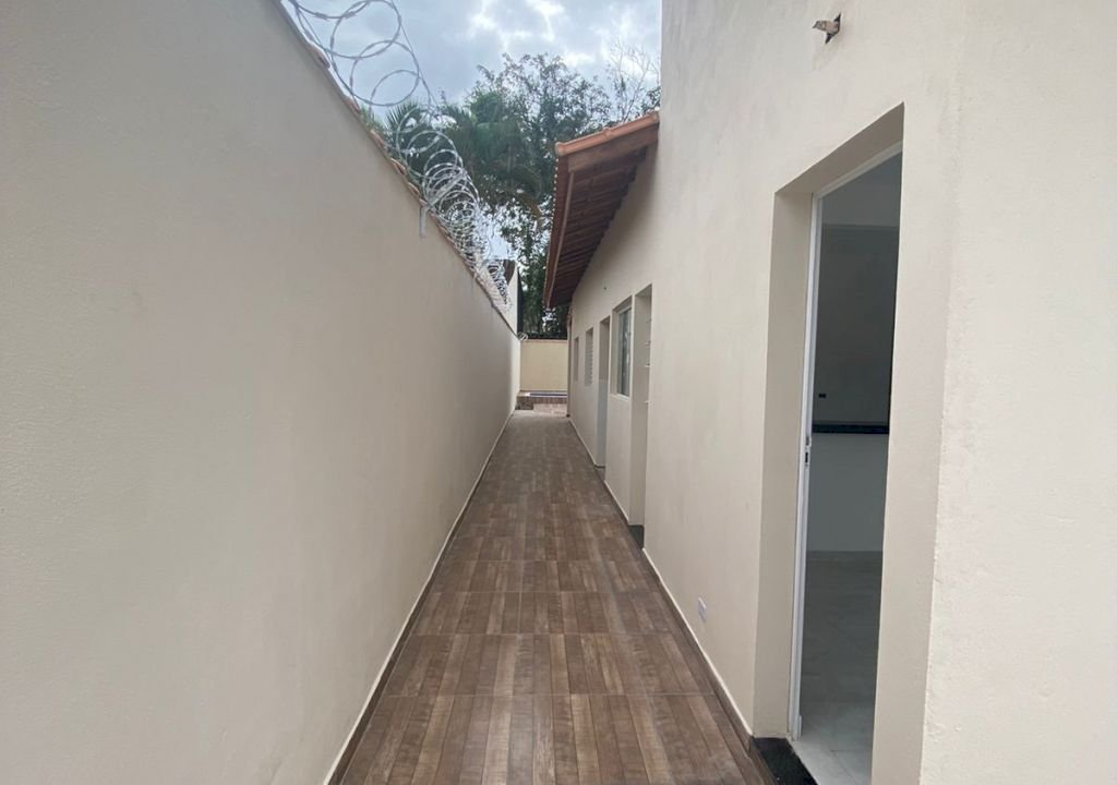 Imagem imóvel CASA C/ PISCINA A VENDA LADO PRAIA NO JAMAICA EM ITANHAÉM