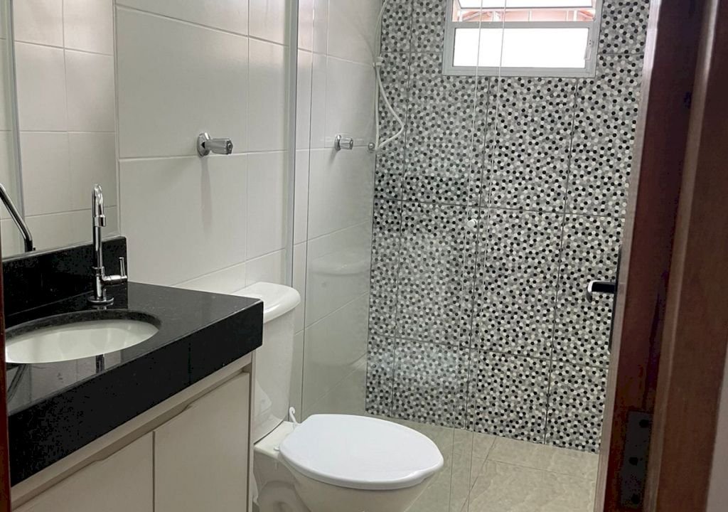 Imagem imóvel CASA C/ PISCINA A VENDA LADO PRAIA NO JAMAICA EM ITANHAÉM