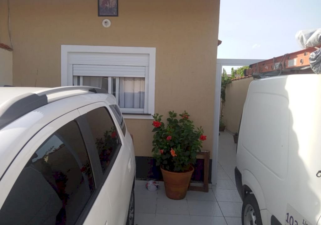 Imagem imóvel CASA GEMINADA A VENDA NO SION