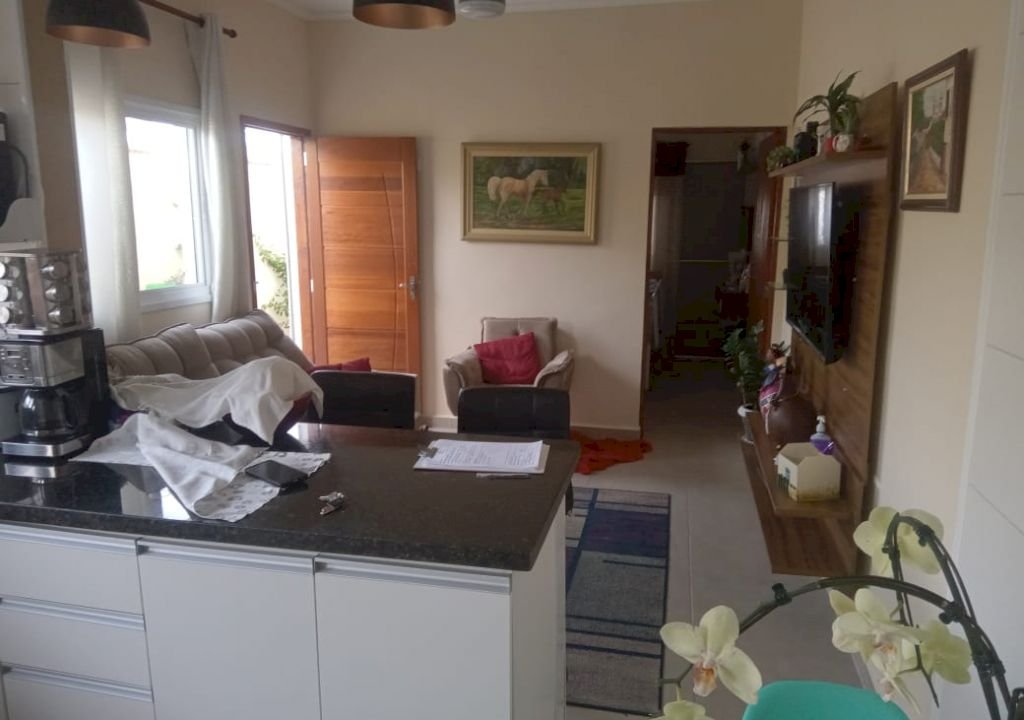 Imagem imóvel CASA GEMINADA A VENDA NO SION