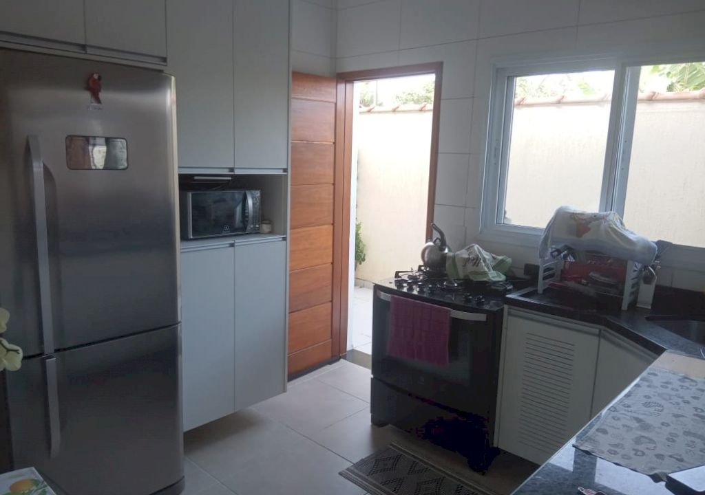 Imagem imóvel CASA GEMINADA A VENDA NO SION