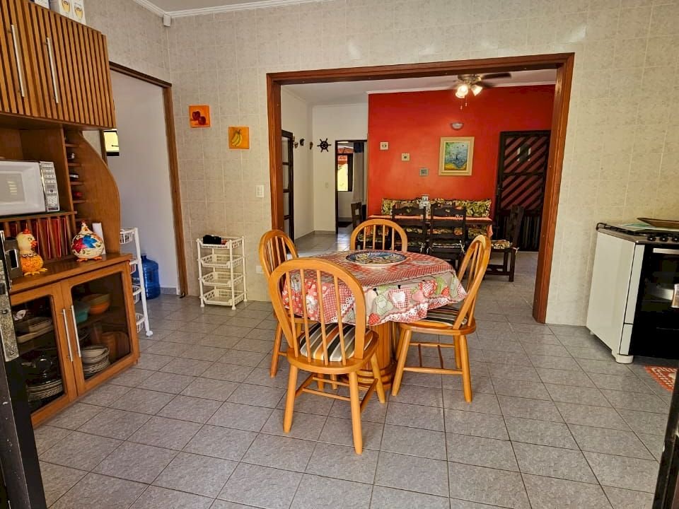 Imagem imóvel DUAS CASAS + 1 EDÍCULA MOBILIADAS EM UM SÓ TERRENO