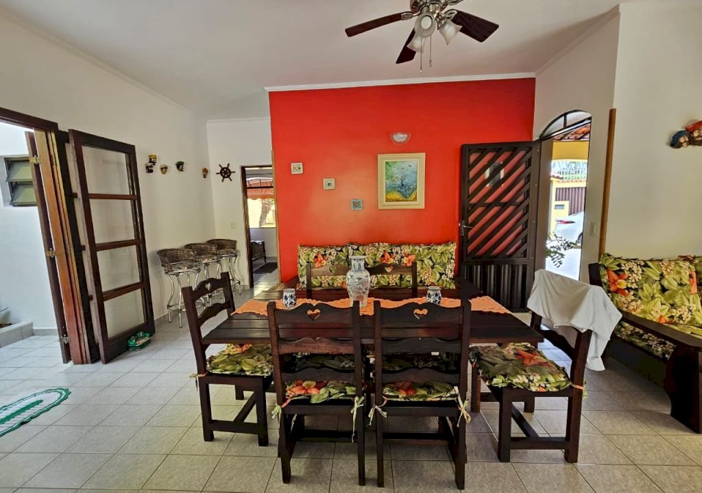 Imagem imóvel DUAS CASAS + 1 EDÍCULA MOBILIADAS EM UM SÓ TERRENO