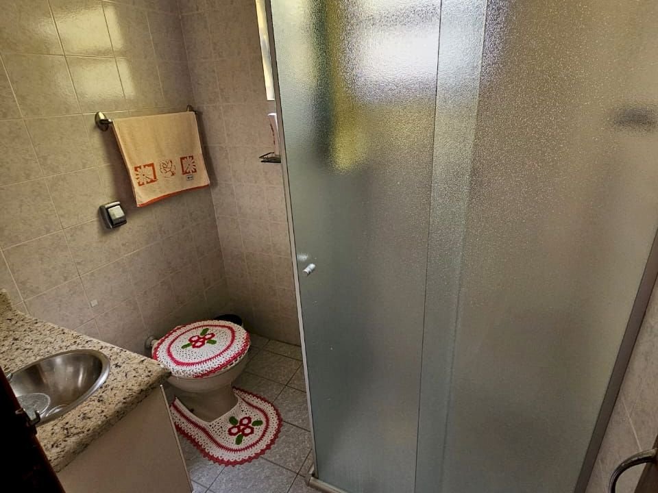 Imagem imóvel DUAS CASAS + 1 EDÍCULA MOBILIADAS EM UM SÓ TERRENO