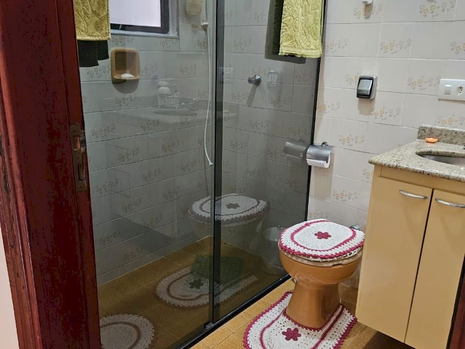Imagem imóvel DUAS CASAS + 1 EDÍCULA MOBILIADAS EM UM SÓ TERRENO