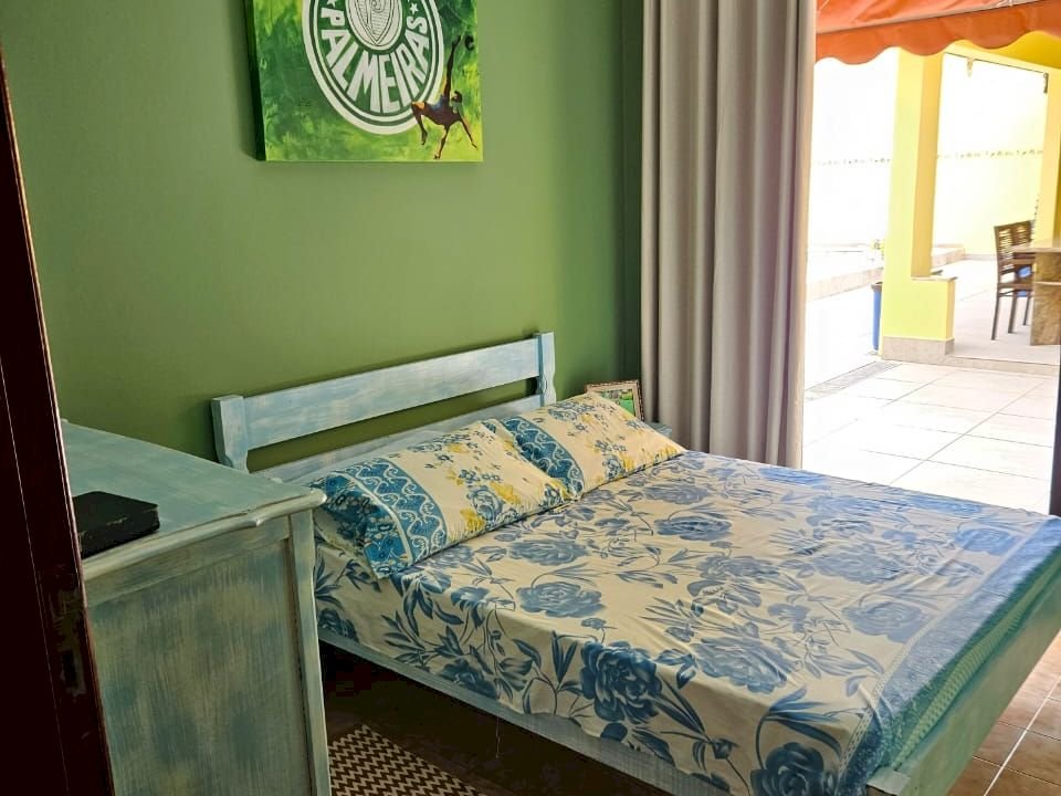 Imagem imóvel DUAS CASAS + 1 EDÍCULA MOBILIADAS EM UM SÓ TERRENO