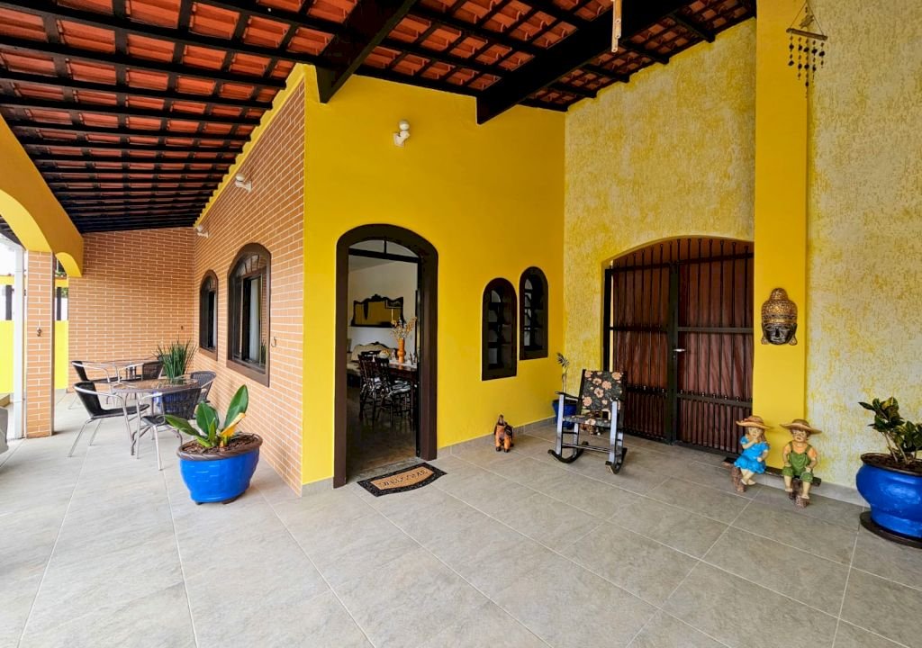 Imagem imóvel DUAS CASAS + 1 EDÍCULA MOBILIADAS EM UM SÓ TERRENO