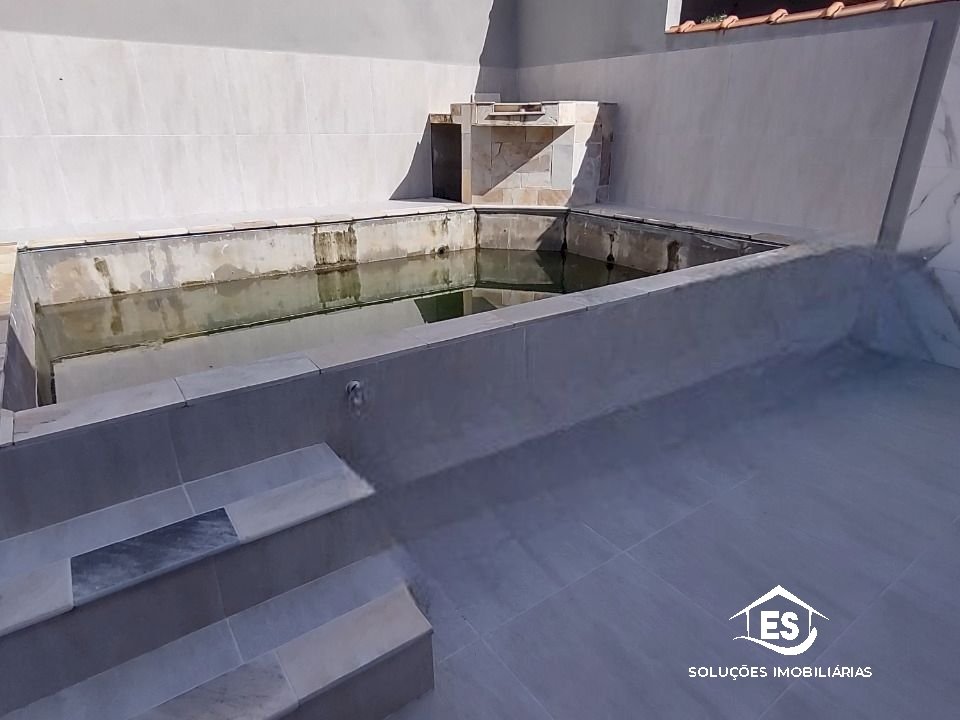 Imagem imóvel CASA C/ PISCINA E  FINO ACABAMENTO NA SANTA TEREZINHA