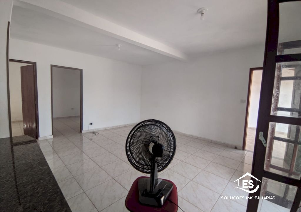 Imagem imóvel AMPLA CASA DE TERRENO INTEIRO C/ PREÇO DE GEMINADA NA PRAIA
