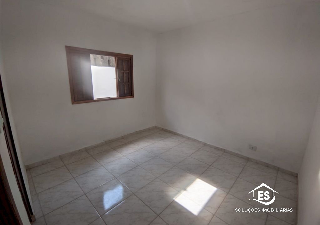 Imagem imóvel AMPLA CASA DE TERRENO INTEIRO C/ PREÇO DE GEMINADA NA PRAIA