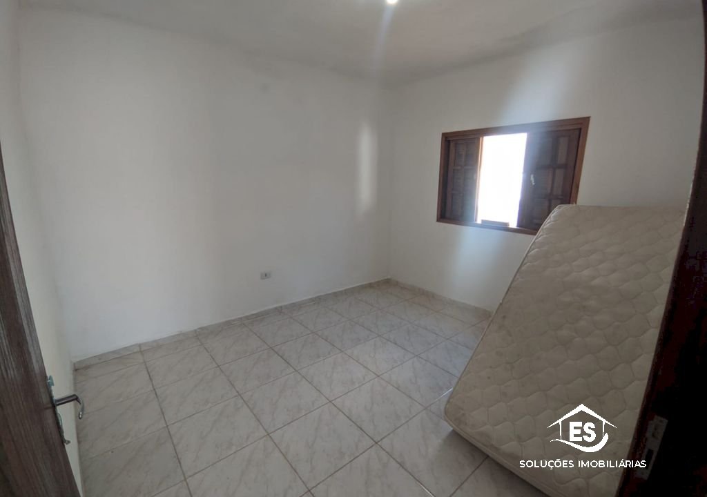 Imagem imóvel AMPLA CASA DE TERRENO INTEIRO C/ PREÇO DE GEMINADA NA PRAIA