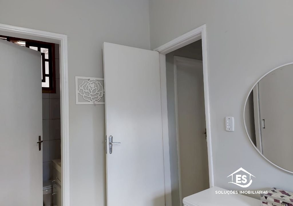 Imagem imóvel EXCELENTE CASA C/ PISCINA E AMPLO ESPAÇO NO LOTY