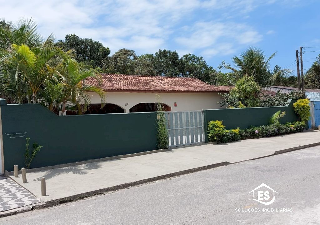 Imagem imóvel EXCELENTE CASA C/ PISCINA E AMPLO ESPAÇO NO LOTY