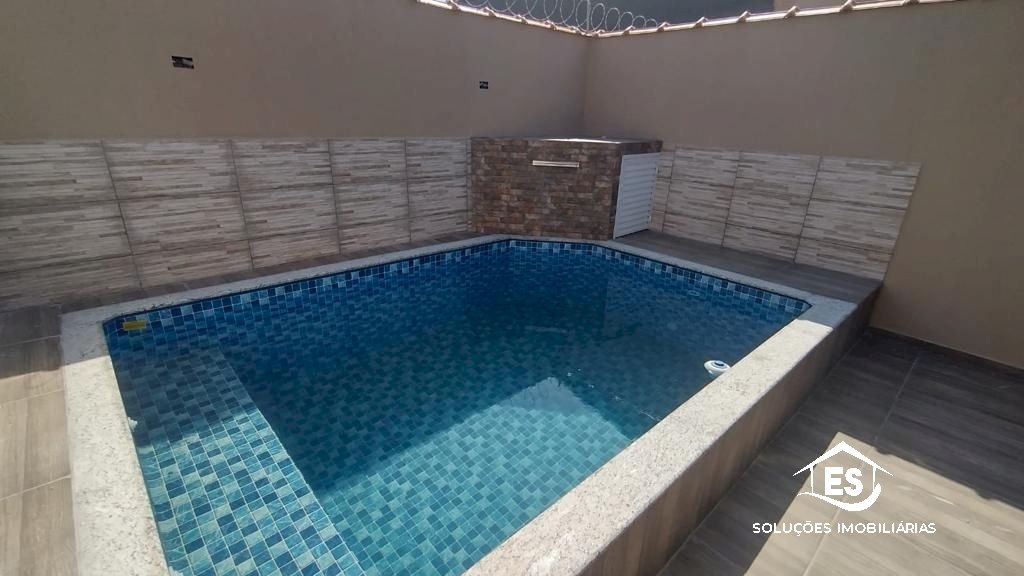 Imagem imóvel IMÓVEL C/ PISCINA E EXCELENTE ACABAMENTO NA SANTA TEREZINHA