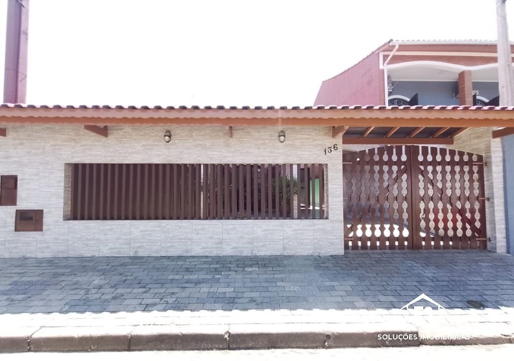 Imagem imóvel EXCELENTE CASA C/ AMPLO ESPAÇO NA RUA DA PRAIA DO SUARÃO