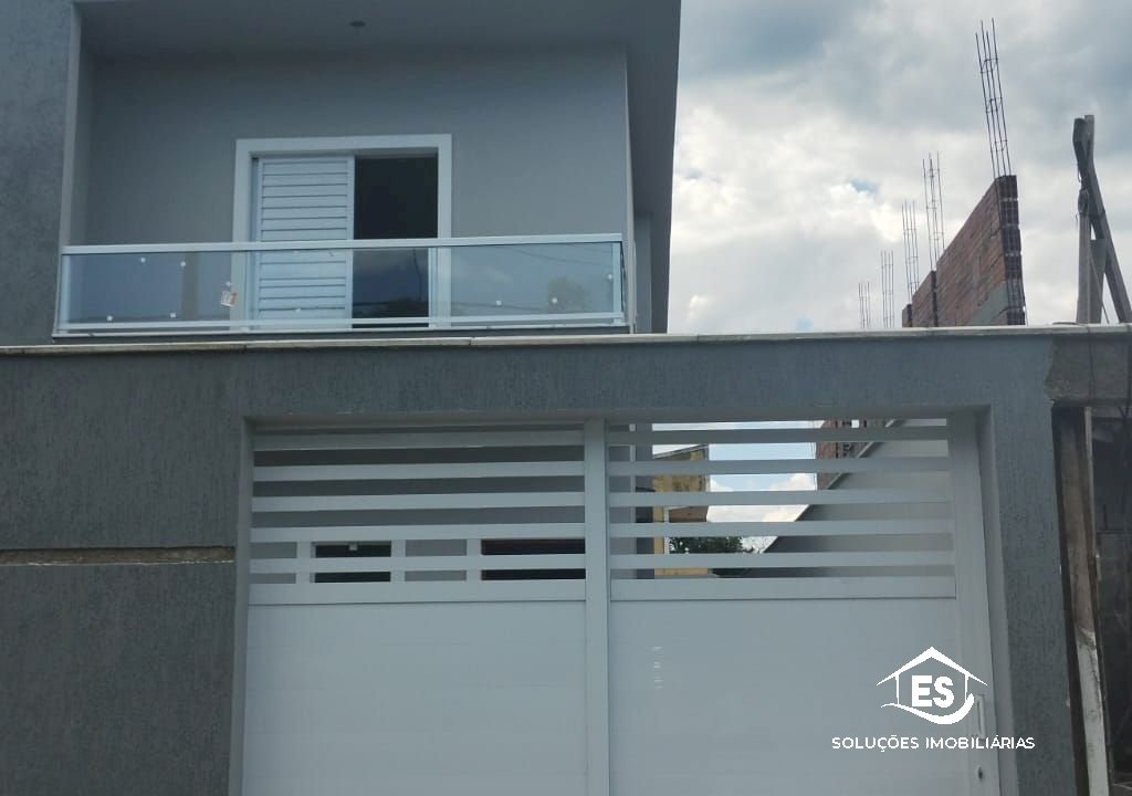 Imagem imóvel Sobrado 3 dormitórios com piscina