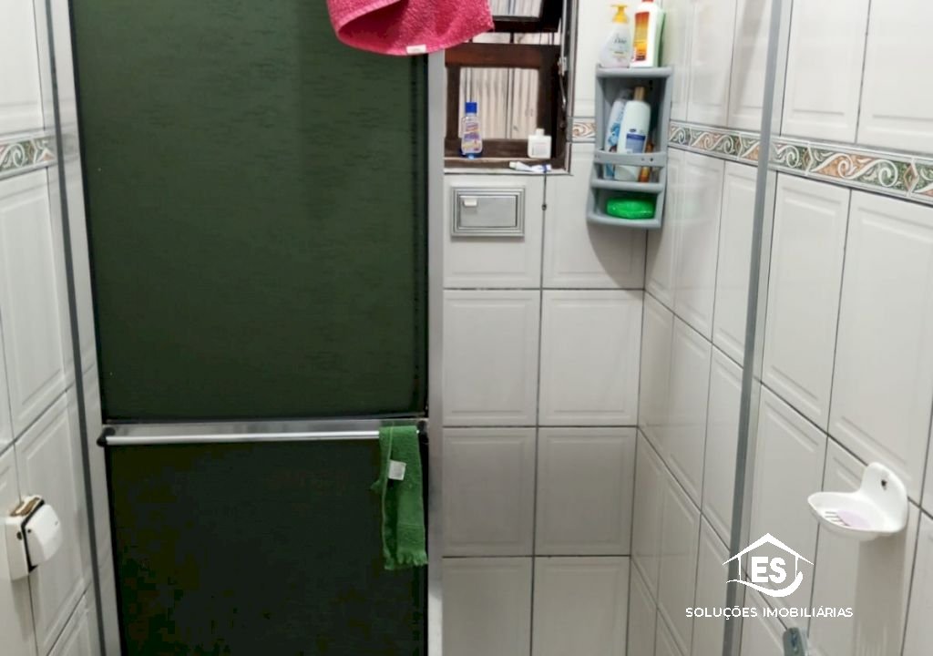 Imagem imóvel casa Suarão lado morro