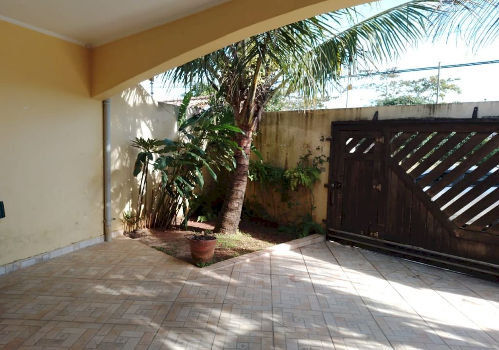 Imagem imóvel casa jardim suarão