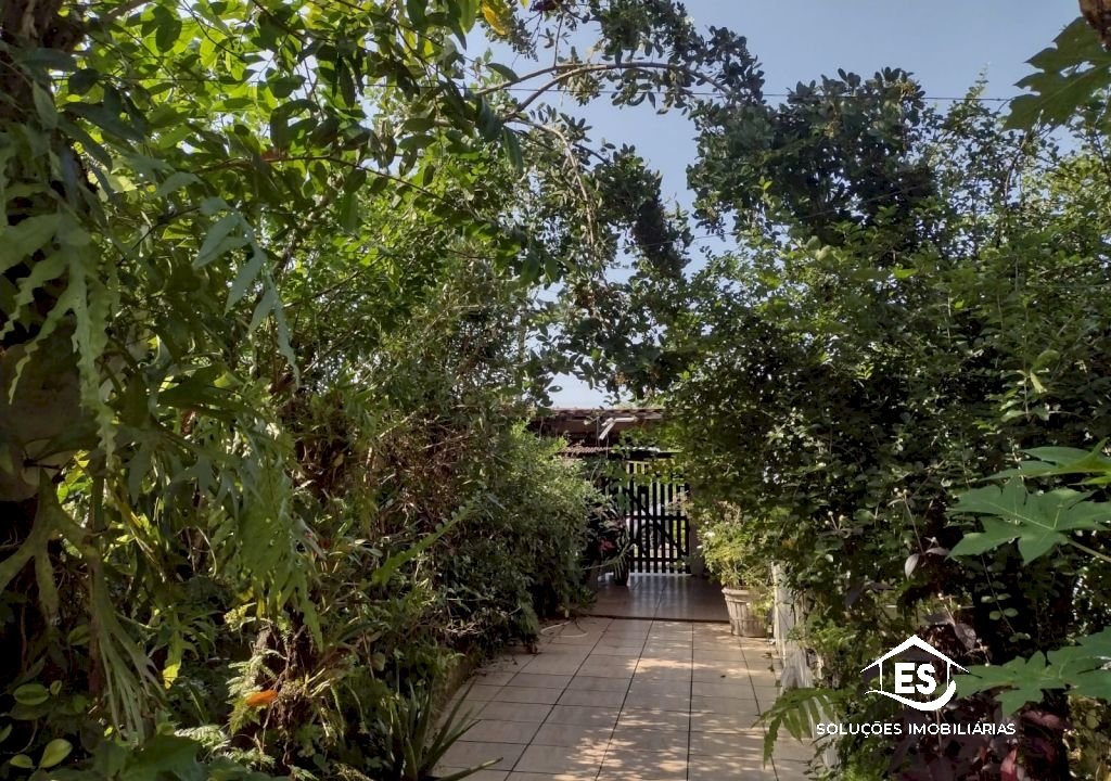 Imagem imóvel SOBRADO C/  PISCINA E  2 KITNET NO MESMO TERRENO