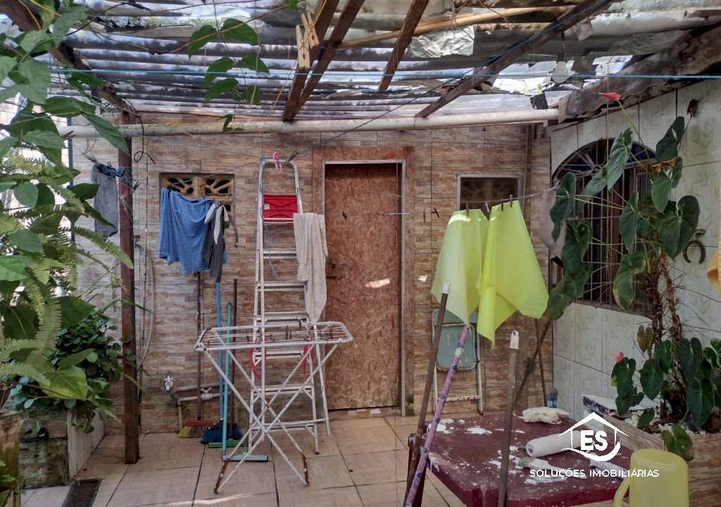 Imagem imóvel SOBRADO C/  PISCINA E  2 KITNET NO MESMO TERRENO