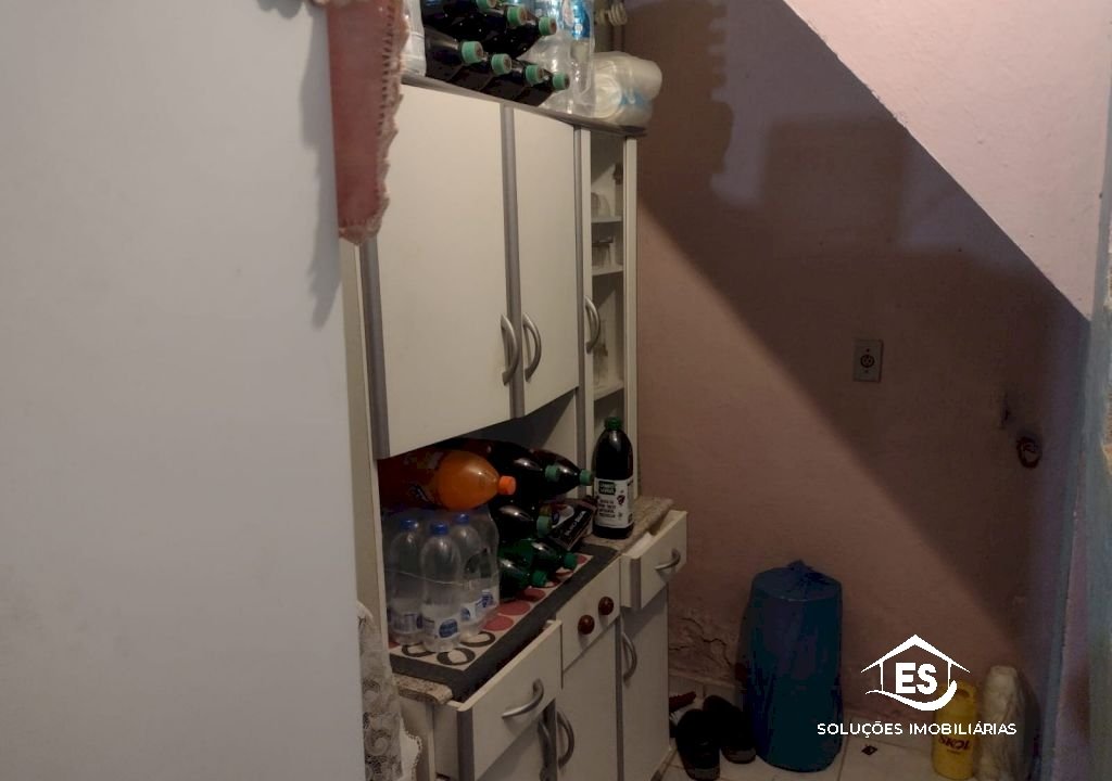 Imagem imóvel SOBRADO C/  PISCINA E  2 KITNET NO MESMO TERRENO
