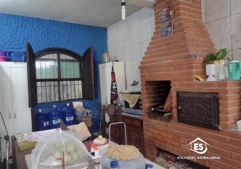 Imagem imóvel SOBRADO C/  PISCINA E  2 KITNET NO MESMO TERRENO