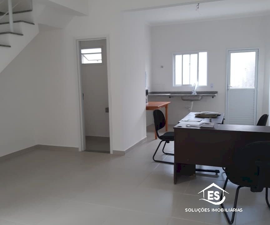 Imagem imóvel sobrado em condominio