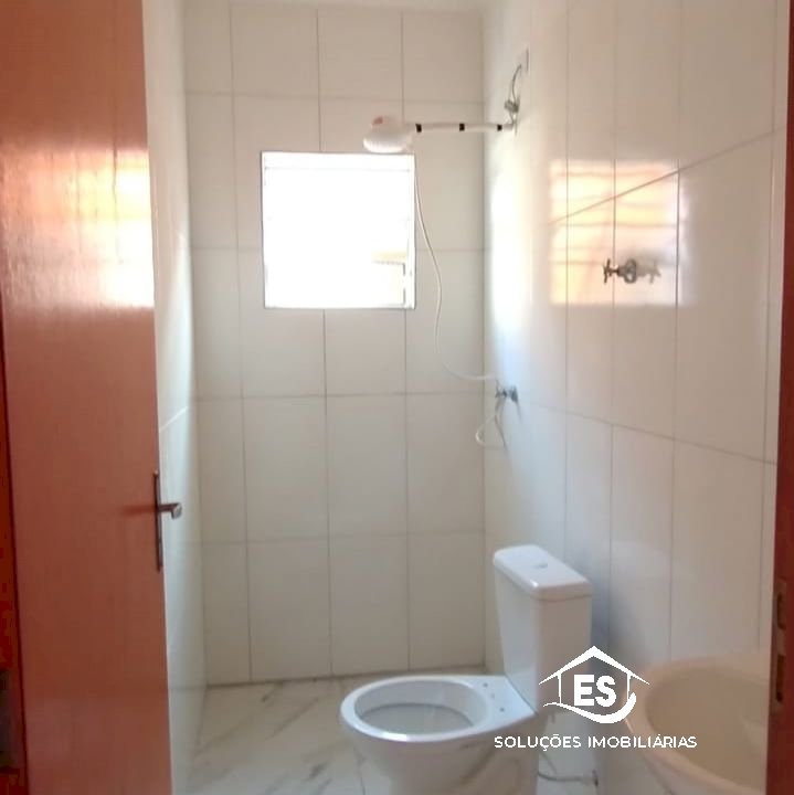 Imagem imóvel Sobrado no Suarão: Conforto e Lazer Perto da Praia