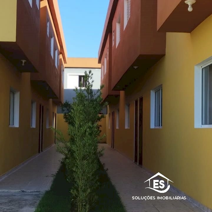 Imagem imóvel Sobrado no Suarão: Conforto e Lazer Perto da Praia