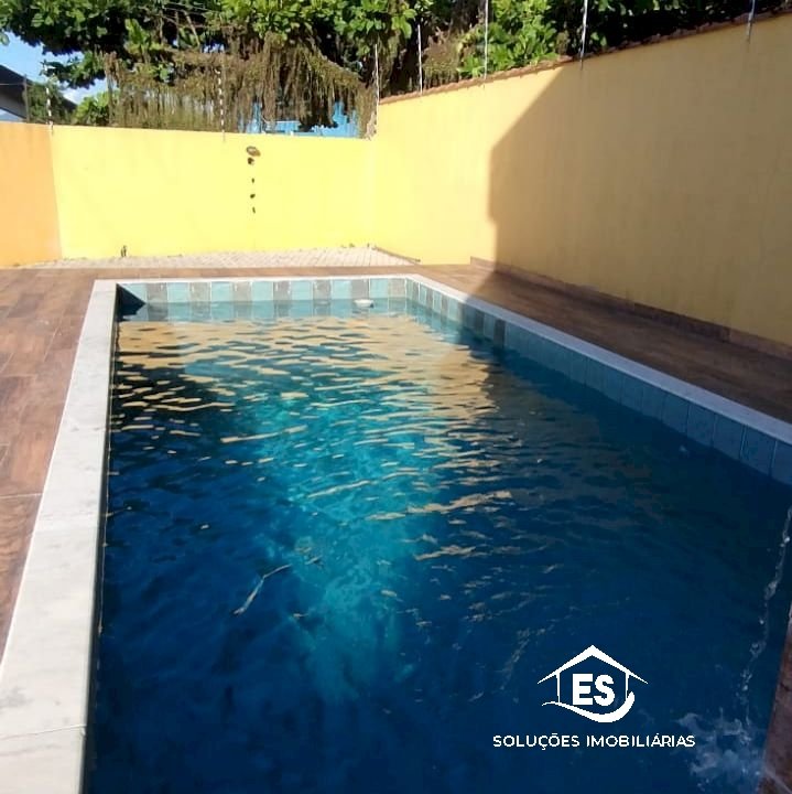 Imagem imóvel Sobrado no Suarão: Conforto e Lazer Perto da Praia